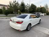 Toyota Camry 2017 годаүшін13 900 000 тг. в Шымкент – фото 3