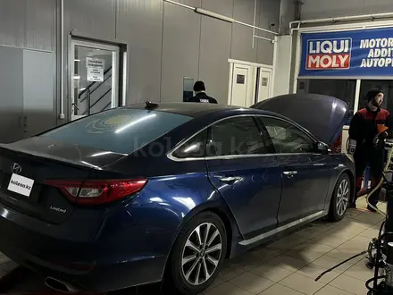 Hyundai Sonata 2015 года за 5 000 000 тг. в Уральск