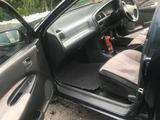 Mazda Familia 1995 годаfor1 600 000 тг. в Усть-Каменогорск – фото 4