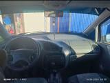 Volkswagen Sharan 1998 года за 1 500 000 тг. в Уральск – фото 4