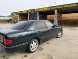 Mercedes-Benz E 230 1996 годаүшін1 000 000 тг. в Алматы – фото 4