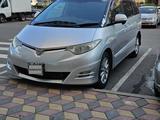 Toyota Estima 2006 года за 6 826 470 тг. в Семей