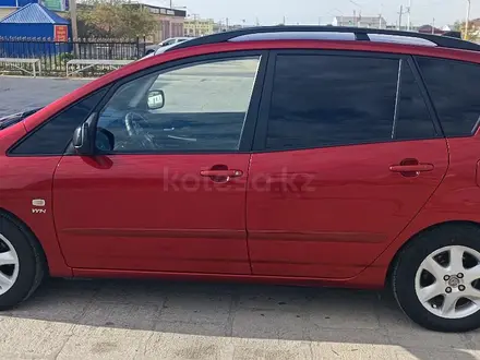 Toyota Corolla Verso 2002 года за 4 000 000 тг. в Жанаозен – фото 4