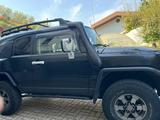 Toyota FJ Cruiser 2007 годаүшін12 000 000 тг. в Алматы – фото 2