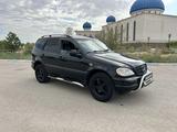 Mercedes-Benz ML 320 2000 года за 4 000 000 тг. в Актау – фото 2