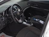 Chevrolet Cruze 2015 годаүшін5 200 000 тг. в Есик – фото 5