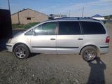 Ford Galaxy 2001 годаfor2 500 000 тг. в Караганда – фото 2