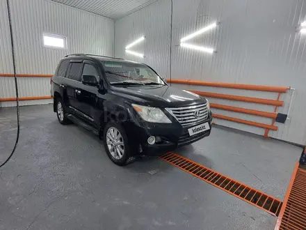 Lexus LX 570 2008 года за 18 500 000 тг. в Актобе