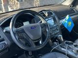 Ford Explorer 2018 года за 16 900 000 тг. в Талдыкорган – фото 5