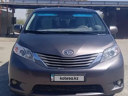 Toyota Sienna 2013 года за 14 000 000 тг. в Кызылорда