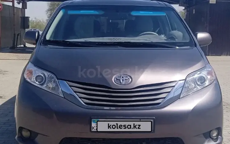 Toyota Sienna 2013 годаүшін14 000 000 тг. в Кызылорда