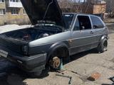 Volkswagen Golf 1985 года за 600 000 тг. в Риддер – фото 3