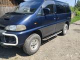 Mitsubishi Delica 1994 года за 2 800 000 тг. в Алтай – фото 2
