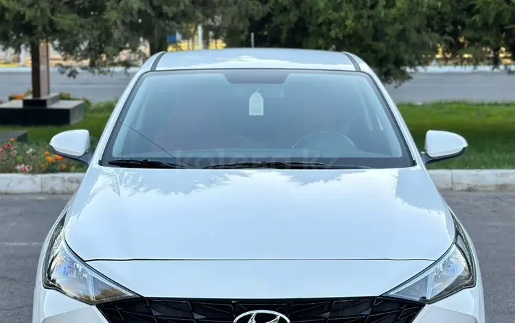 Hyundai Accent 2022 годаүшін7 400 000 тг. в Шымкент