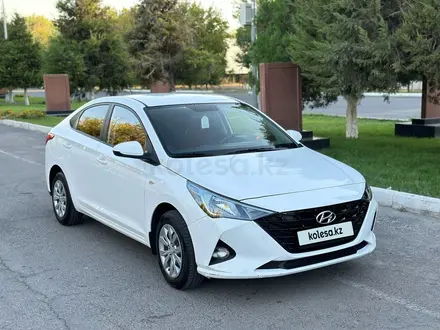 Hyundai Accent 2022 года за 7 400 000 тг. в Шымкент – фото 3
