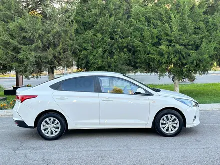 Hyundai Accent 2022 года за 7 400 000 тг. в Шымкент – фото 5