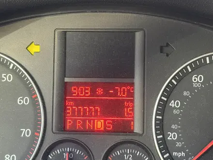 Volkswagen Jetta 2005 года за 2 900 000 тг. в Алматы – фото 8