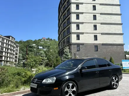 Volkswagen Jetta 2005 года за 2 900 000 тг. в Алматы