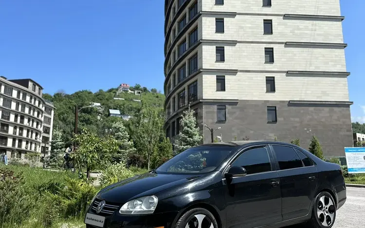 Volkswagen Jetta 2005 года за 2 900 000 тг. в Алматы