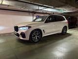 BMW X5 2021 года за 41 000 000 тг. в Атырау