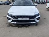 Hyundai Elantra 2023 годаfor8 600 000 тг. в Астана