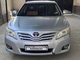 Toyota Camry 2010 года за 7 300 000 тг. в Шымкент