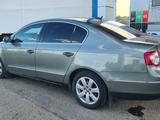 Volkswagen Passat 2006 года за 3 450 000 тг. в Актобе – фото 5