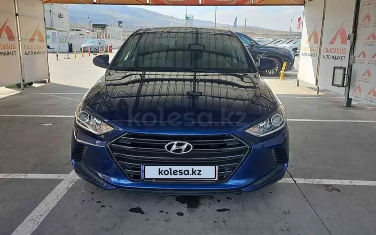 Hyundai Elantra 2017 годаүшін3 900 000 тг. в Алматы