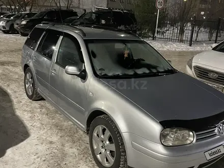 Volkswagen Golf 2004 года за 3 500 000 тг. в Астана – фото 7