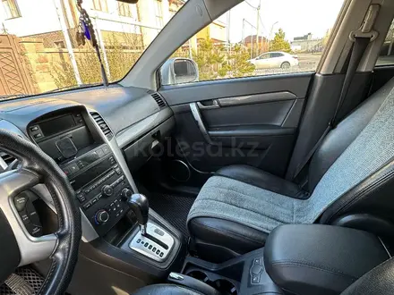 Chevrolet Captiva 2008 года за 4 450 000 тг. в Астана – фото 14