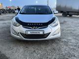 Hyundai Elantra 2015 года за 5 800 000 тг. в Актобе – фото 2