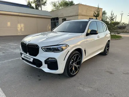 BMW X5 2022 года за 38 000 000 тг. в Алматы