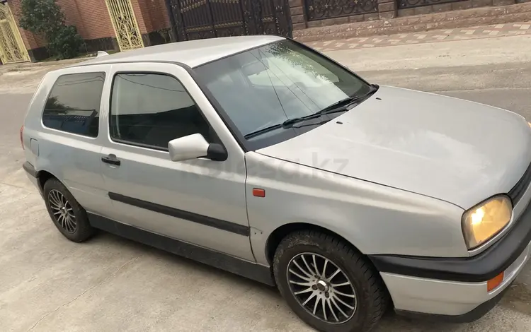 Volkswagen Golf 1993 годаfor1 300 000 тг. в Тараз