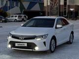 Toyota Camry 2014 года за 11 300 000 тг. в Актобе