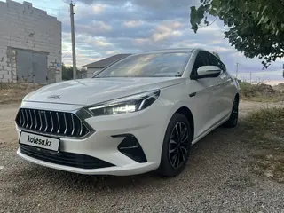 JAC J7
