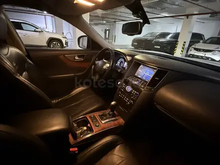 Infiniti FX37 2012 года за 7 355 000 тг. в Алматы – фото 8