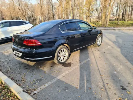 Volkswagen Passat 2011 года за 5 500 000 тг. в Алматы – фото 5