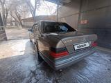 Mercedes-Benz E 220 1993 годаүшін1 300 000 тг. в Алматы – фото 5