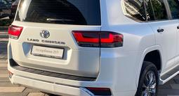 Toyota Land Cruiser 2023 года за 55 490 000 тг. в Алматы – фото 5