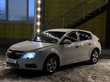 Chevrolet Cruze 2012 года за 3 950 000 тг. в Костанай – фото 3