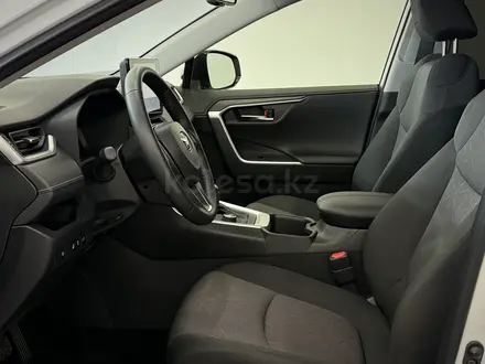Toyota RAV4 Prestige 2025 года за 16 900 000 тг. в Астана – фото 12