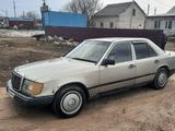 Mercedes-Benz E 260 1988 года за 900 000 тг. в Астана