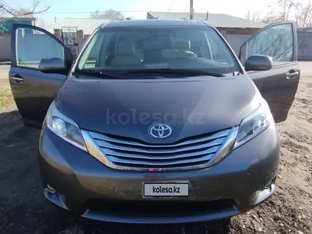 Toyota Sienna 2016 года за 12 000 000 тг. в Алматы – фото 17