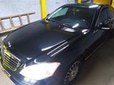 Mercedes-Benz S 350 2007 годаfor10 000 000 тг. в Караганда