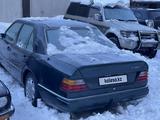 Mercedes-Benz E 260 1992 годаүшін690 000 тг. в Петропавловск
