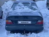 Mercedes-Benz E 260 1992 годаүшін690 000 тг. в Петропавловск – фото 3