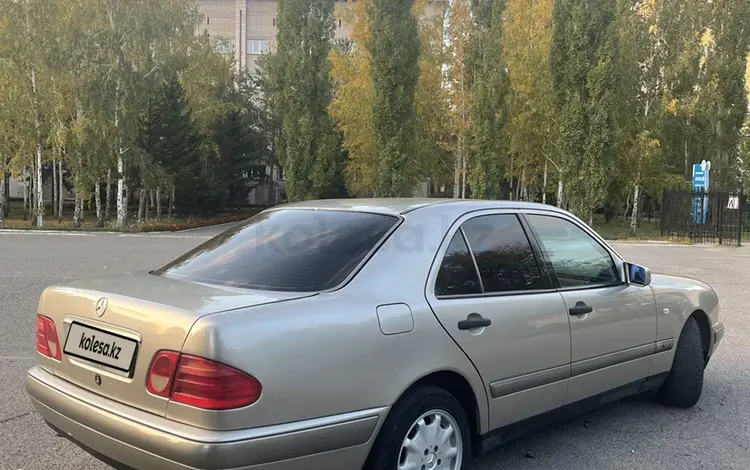 Mercedes-Benz E 200 1996 годаүшін3 200 000 тг. в Павлодар