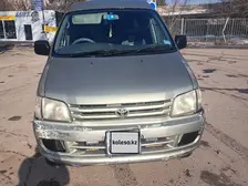 Toyota Town Ace Noah, 1997