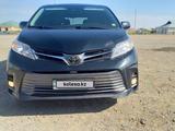 Toyota Sienna 2017 годаfor14 700 000 тг. в Кульсары