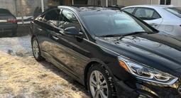 Hyundai Sonata 2019 годаүшін9 400 000 тг. в Алматы – фото 2